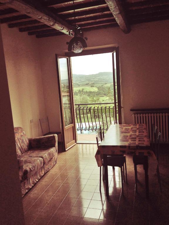 Agriturismo Azienda Agricola La Roccaia San Gimignano Chambre photo