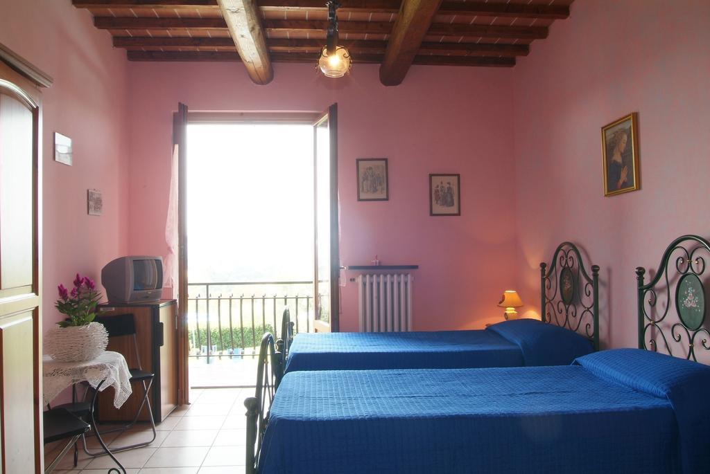 Agriturismo Azienda Agricola La Roccaia San Gimignano Chambre photo