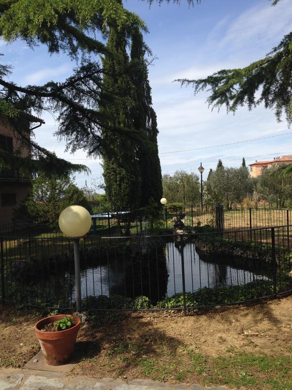 Agriturismo Azienda Agricola La Roccaia San Gimignano Extérieur photo